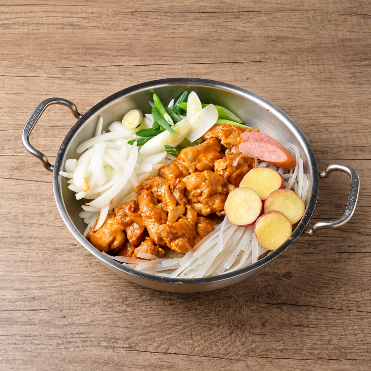 ロゼチムタク 로제찜닭 (900g 2～3人前)