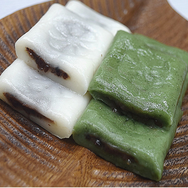 韓国お餅 ジョルピョン 32枚 (白 16枚 + よもぎ 16枚), 1.45kg